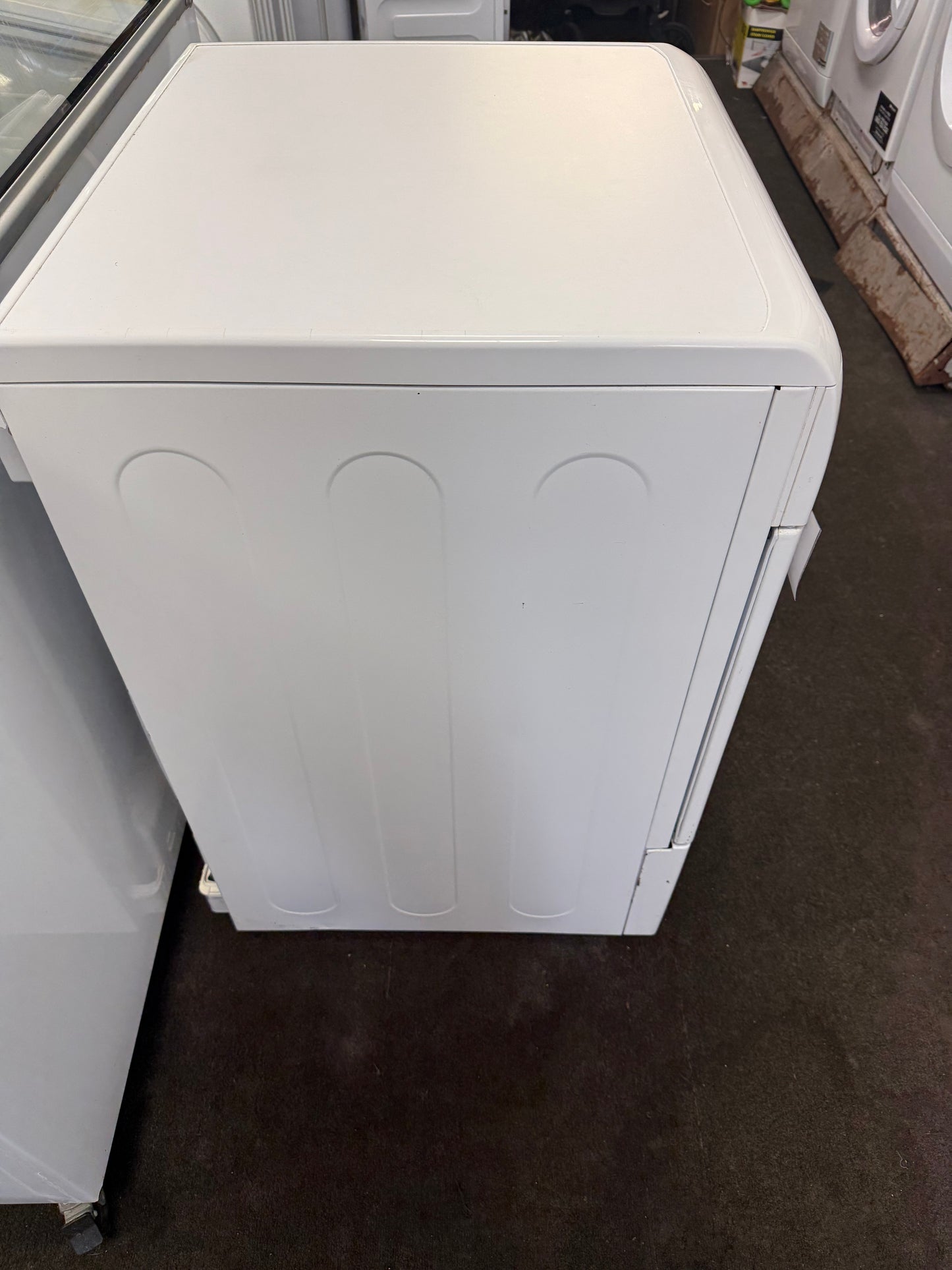 Hotpoint 7kg Condenser Tumble Dryer