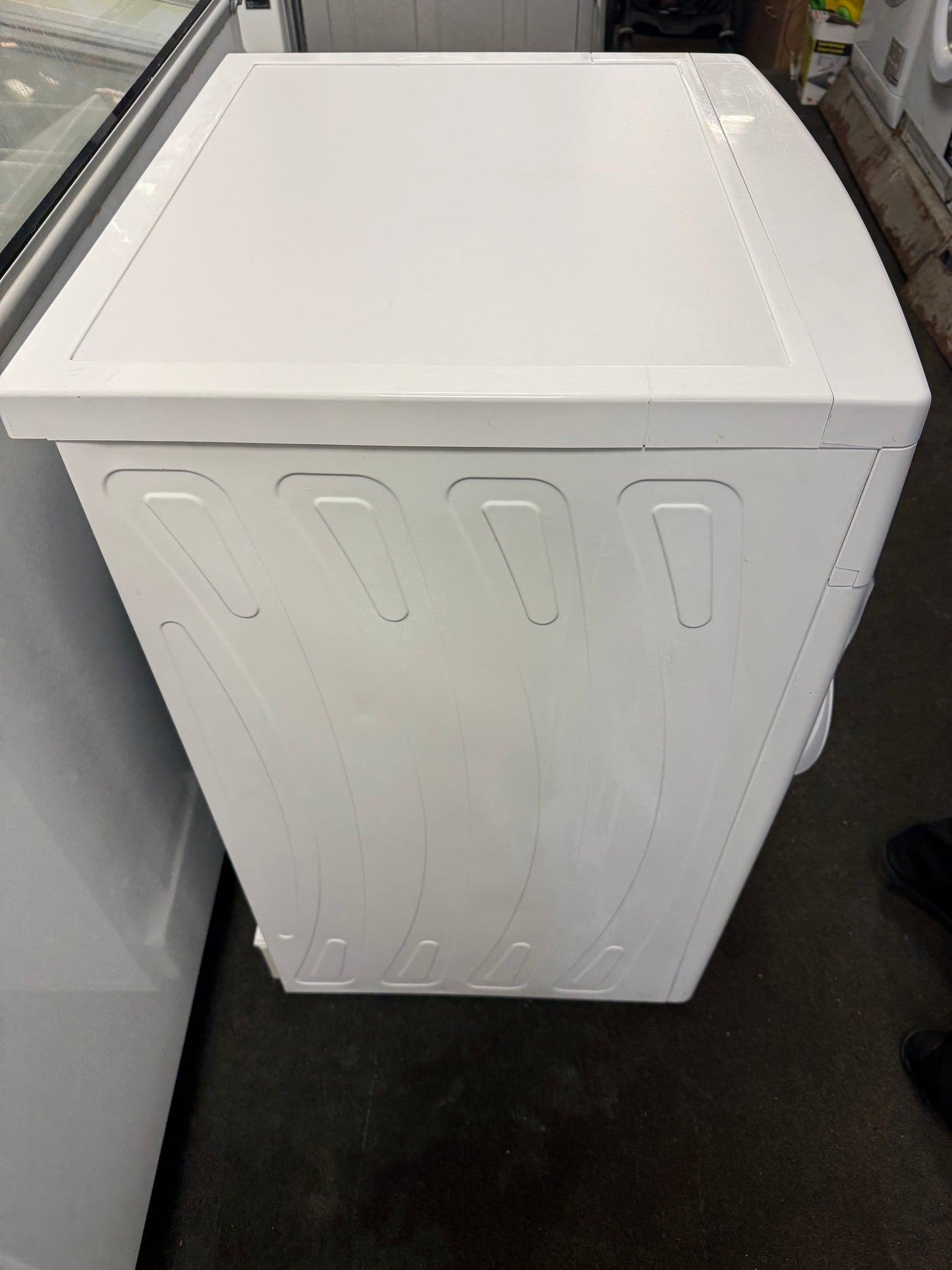 Logik 8kg Condenser Tumble Dryer